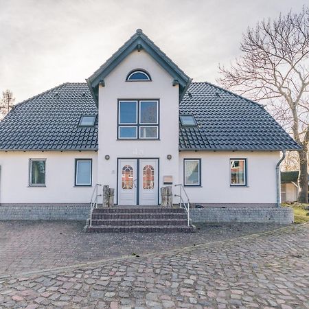 Kojenhaus Appartement Krummin Buitenkant foto