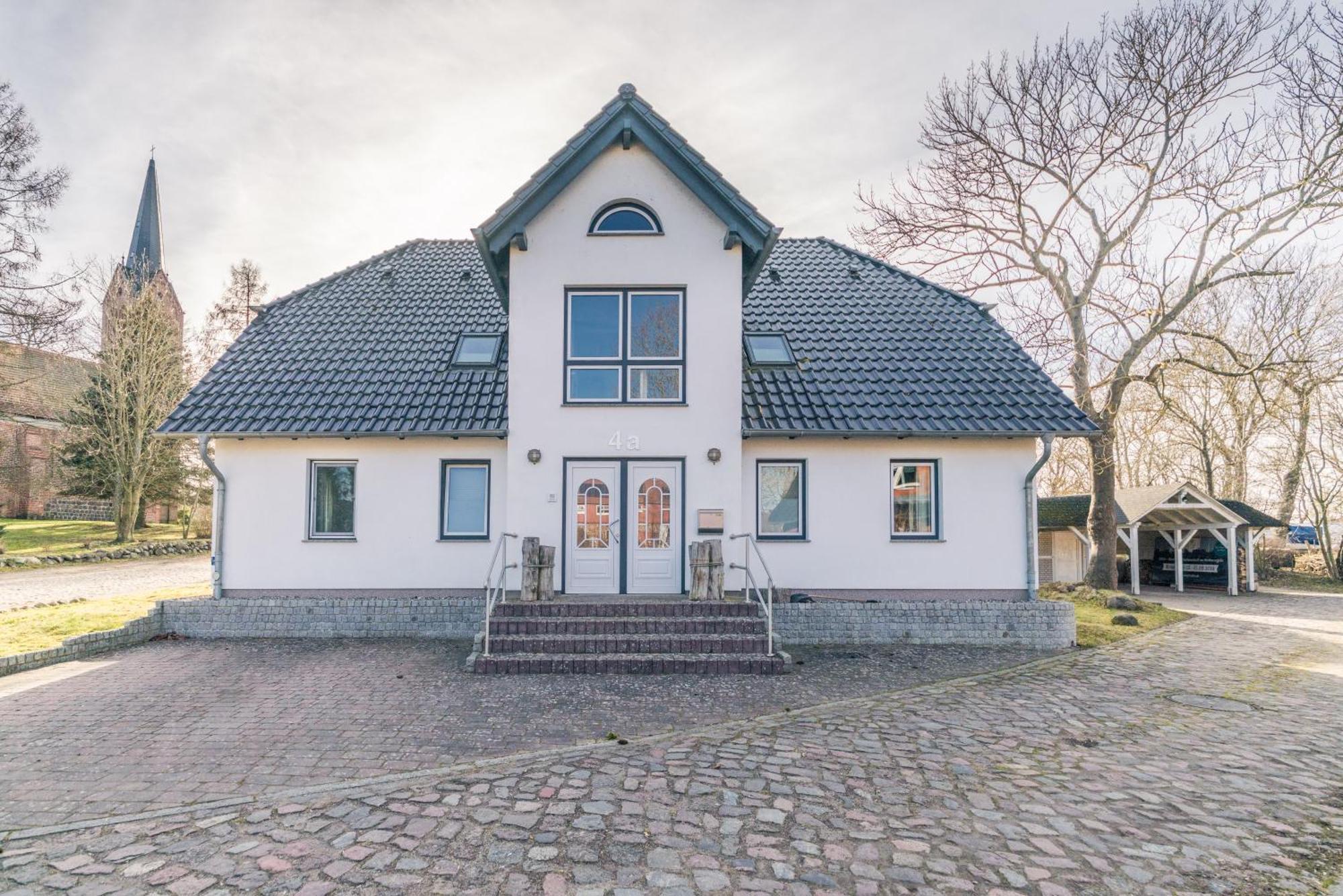 Kojenhaus Appartement Krummin Buitenkant foto